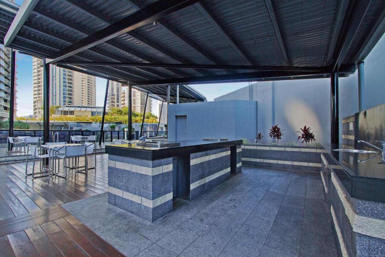 Circle On Cavill Surfers Paradise * Gold Coast