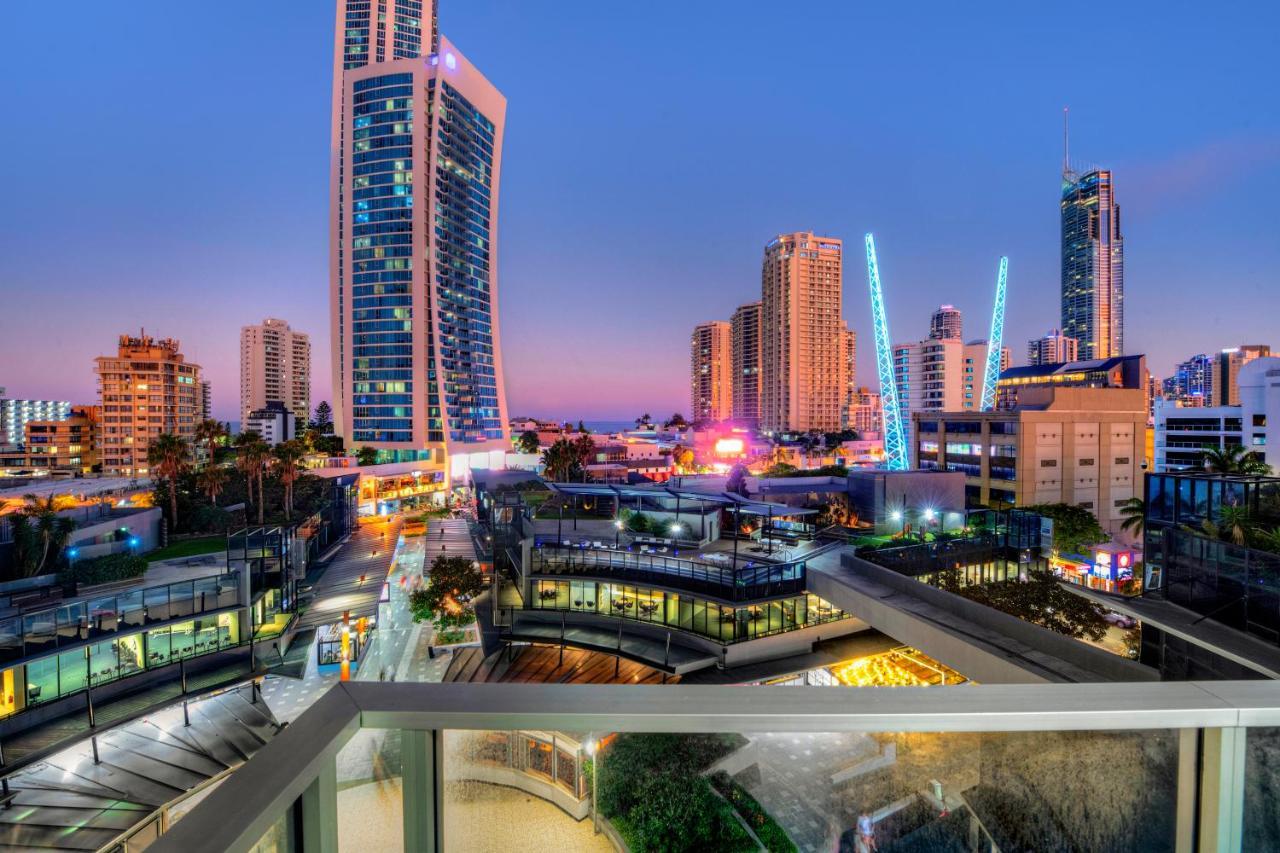 Circle On Cavill Surfers Paradise