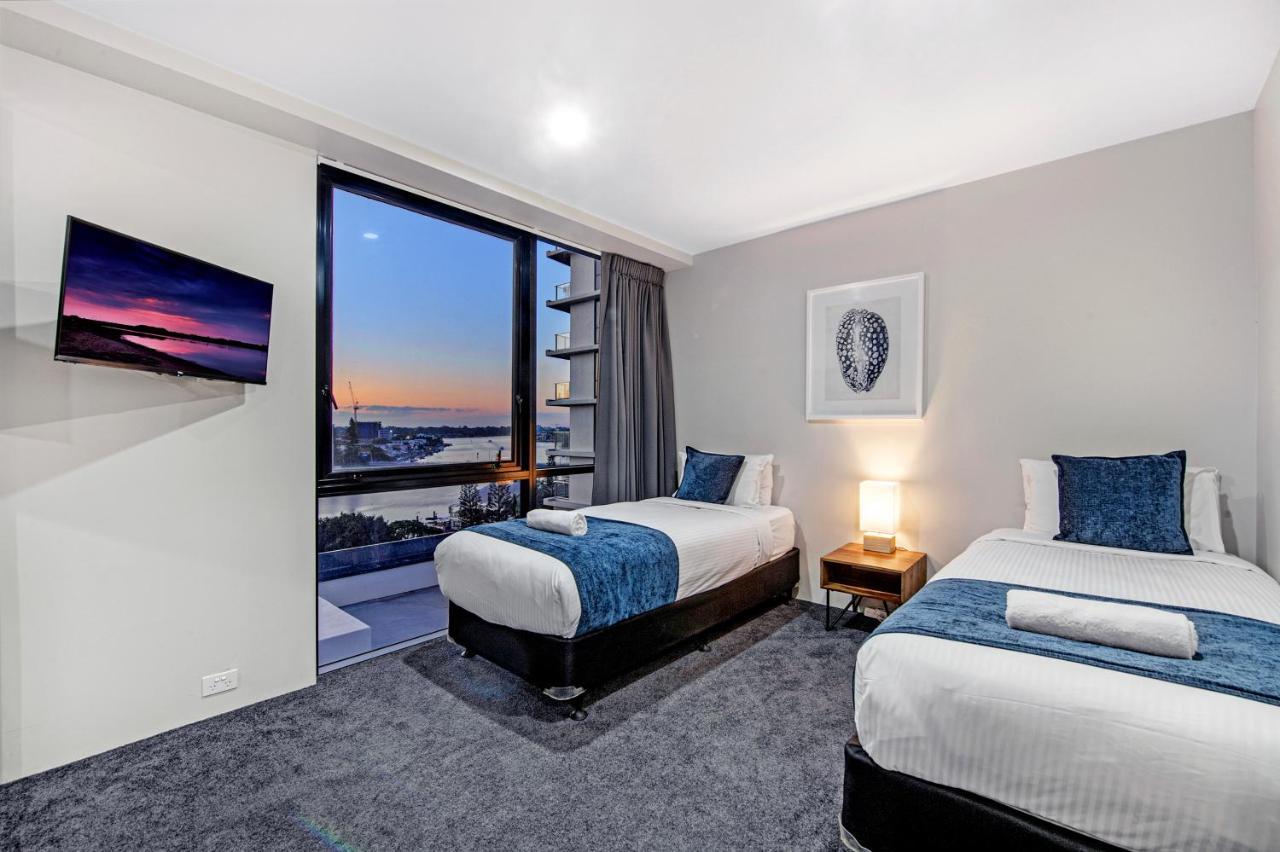 Circle On Cavill Surfers Paradise *