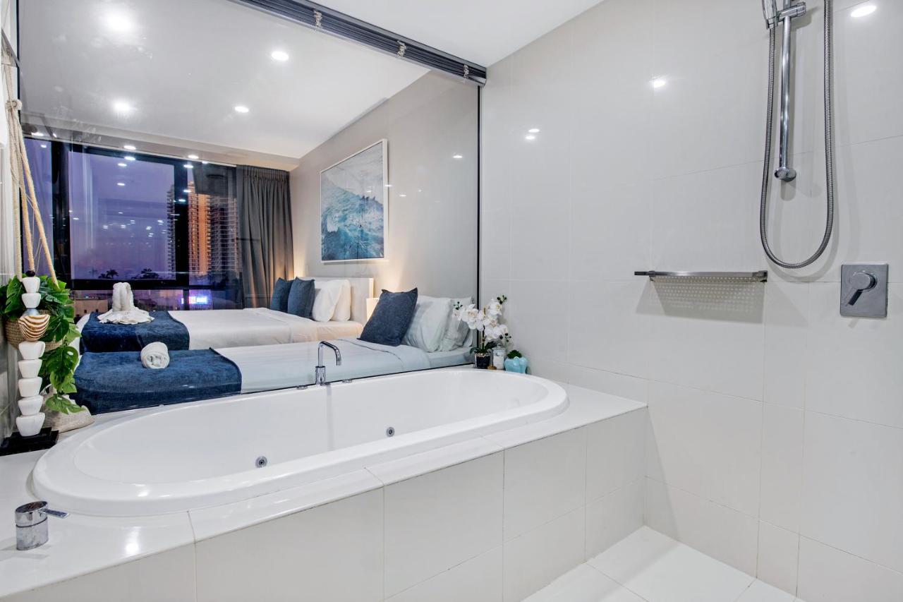 Circle On Cavill Surfers Paradise Gold Coast