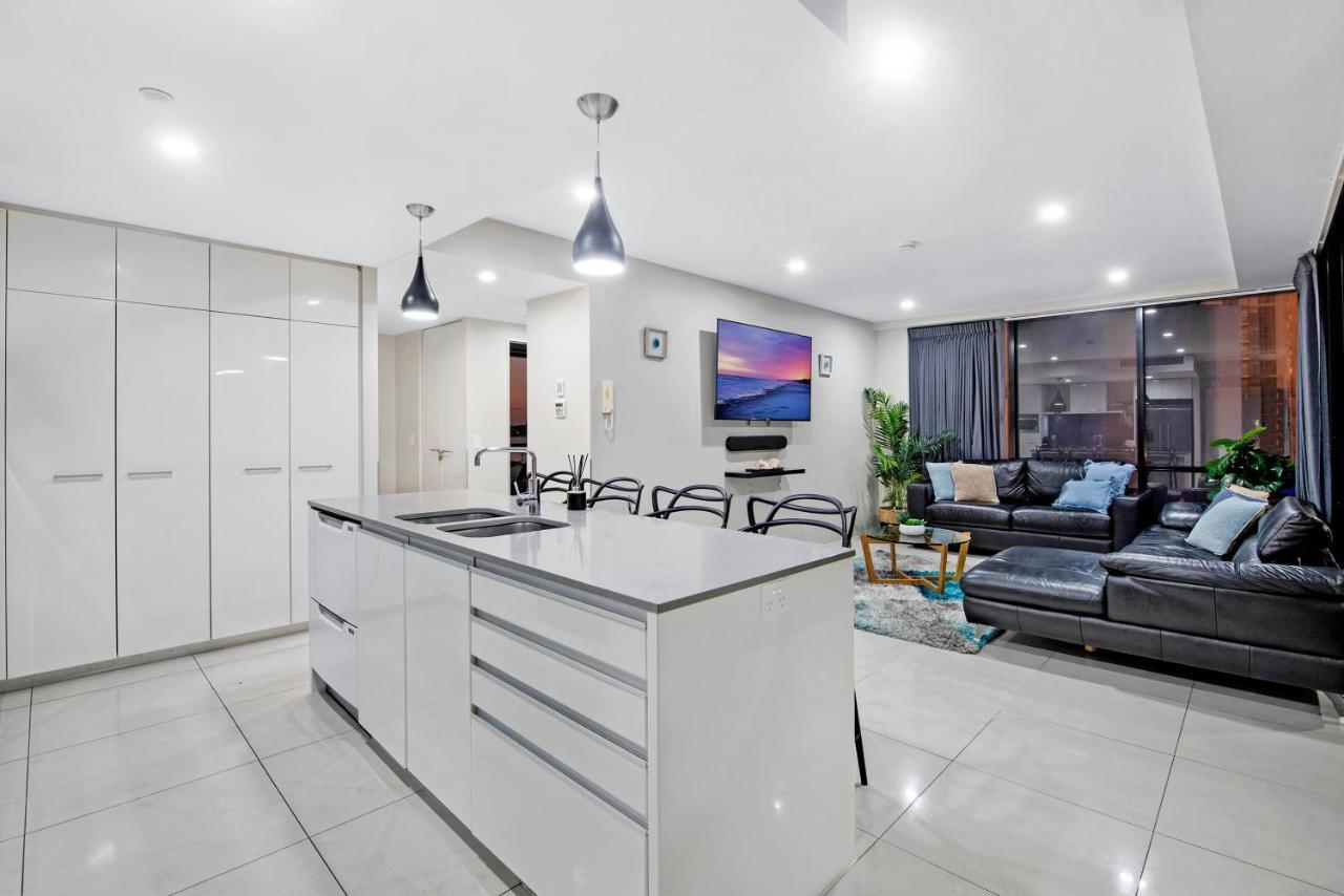 Circle On Cavill Surfers Paradise